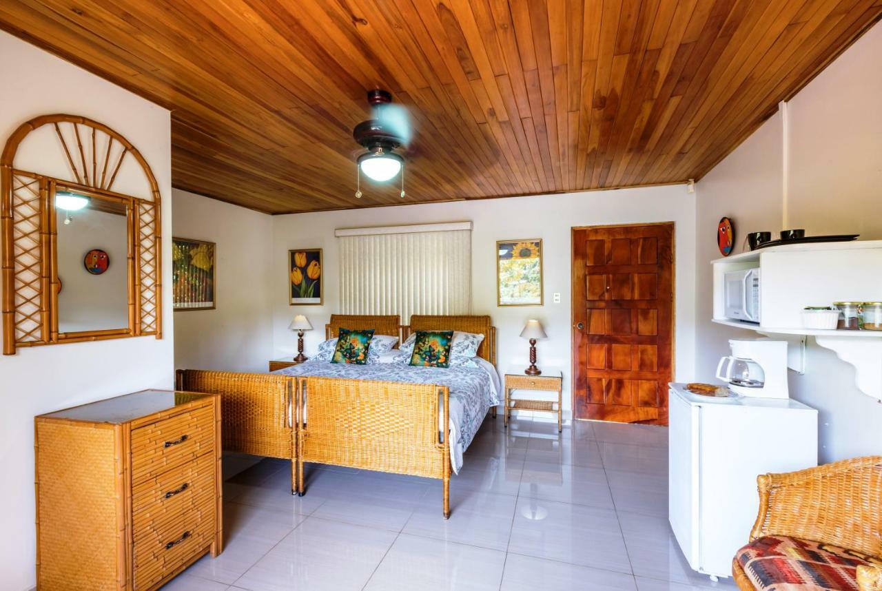 La Terraza Guest House B&B Grecia Exterior photo