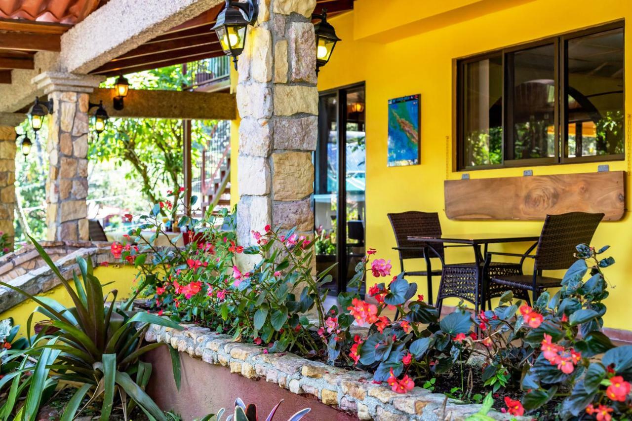 La Terraza Guest House B&B Grecia Exterior photo